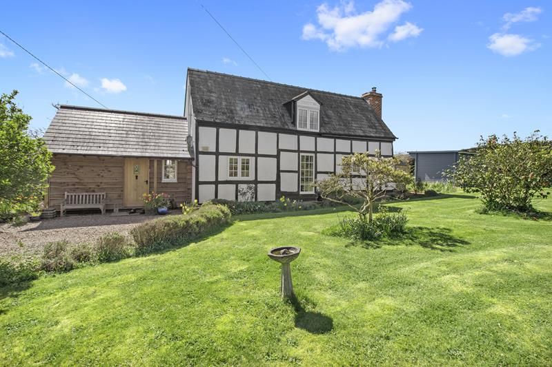 4 bed cottage for sale in Wayside Thatch, Park Gate, Redmarley