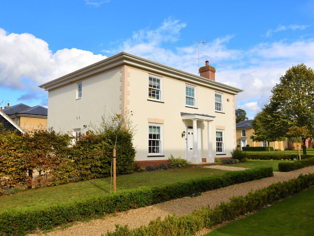 4 bed detached house to rent in Lawford Place, Lawford, Manningtree