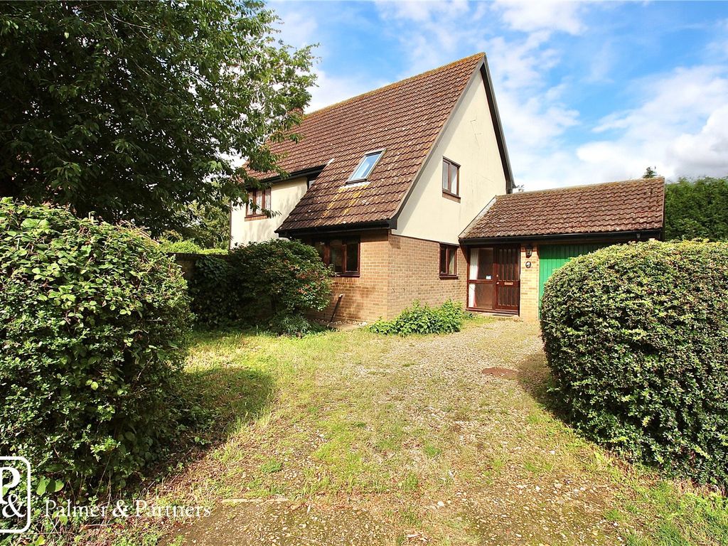 4 bed detached house for sale in Church Road, Stowupland, Stowmarket