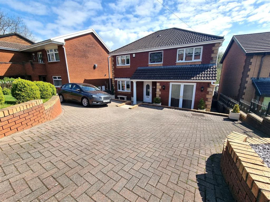 4 bed detached house for sale in Bryngelli Park, Treboeth, Swansea SA5