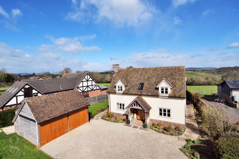 4 bed detached house for sale in Clehonger, Hereford HR2 Zoopla