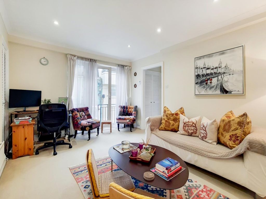 Upbrook Mews, London W2  