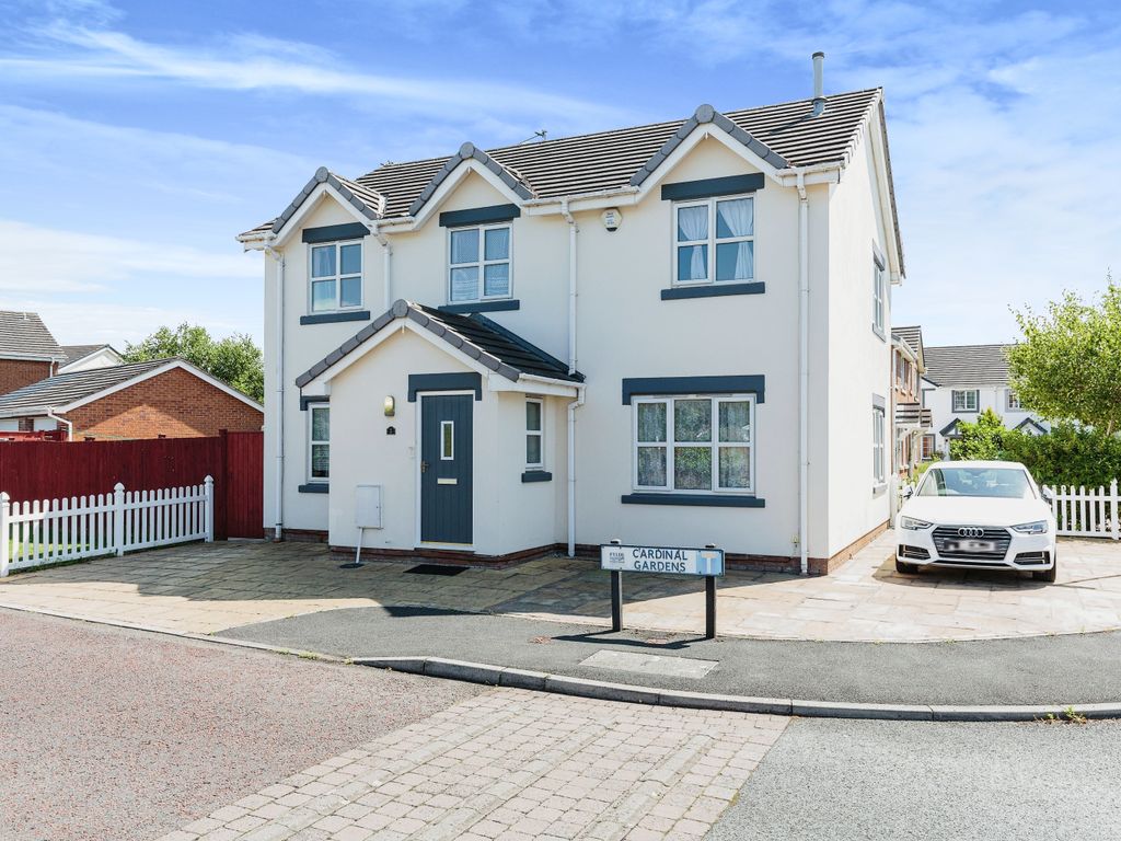 4 bed end terrace house for sale in Cardinal Gardens, Lytham St. Annes