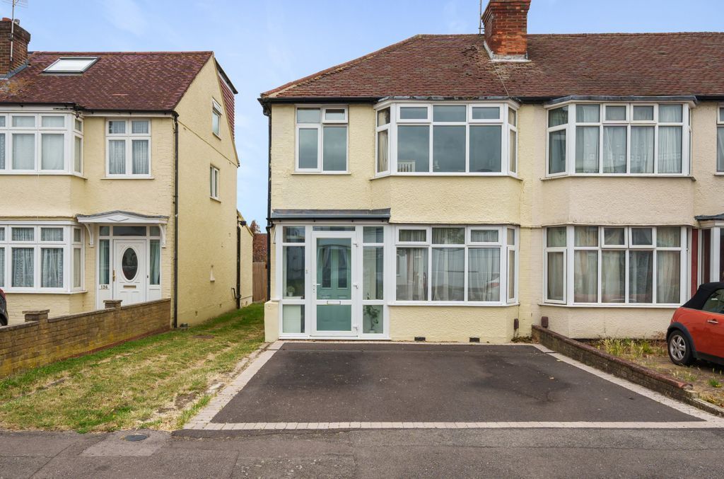 3 bed end terrace house for sale in Brocks Drive, North Cheam, Sutton SM3 Zoopla