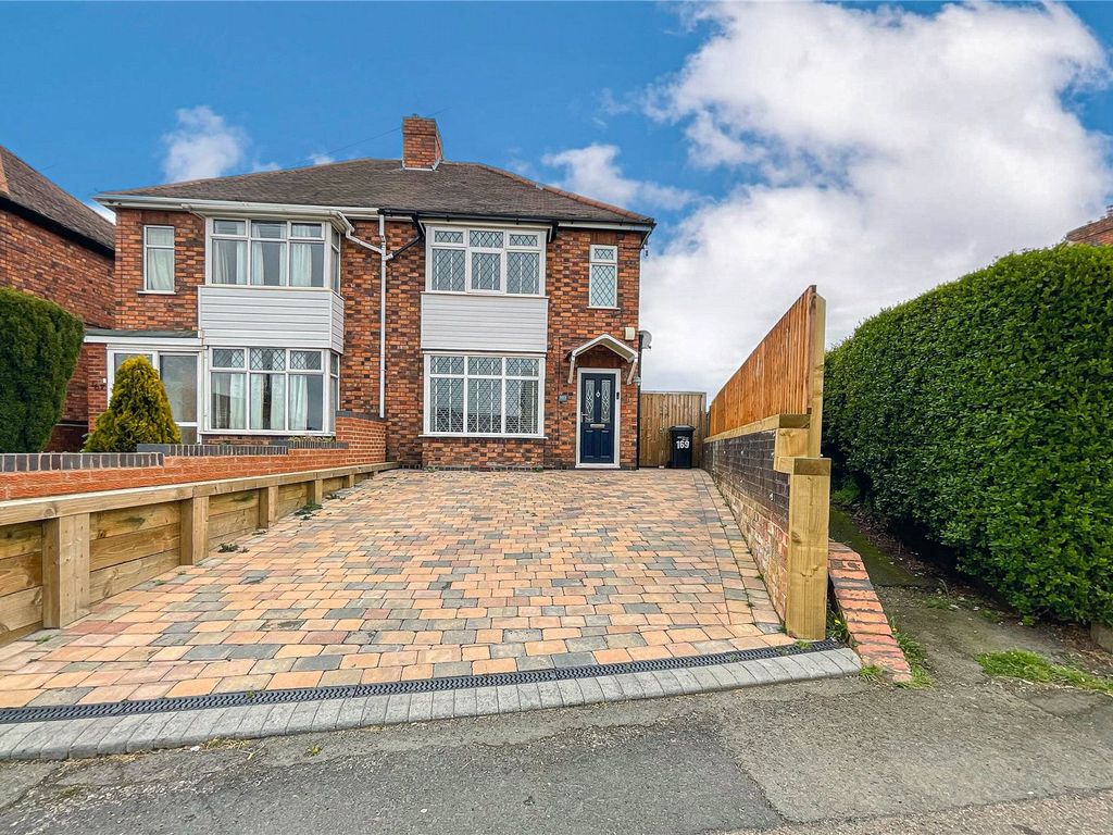 3 bed semidetached house for sale in Hockley Road, Wilnecote, Tamworth, Staffordshire B77 Zoopla