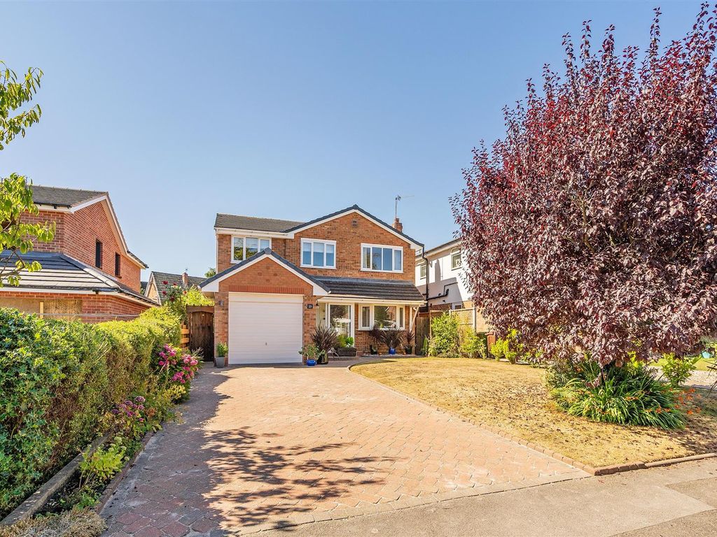 5 bed detached house for sale in Hansell Drive, Dorridge, Solihull B93