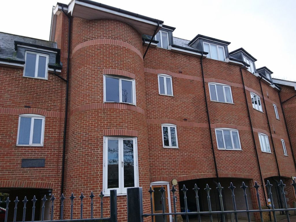 2 bed flat for sale in High Street, Edenbridge TN8 Zoopla