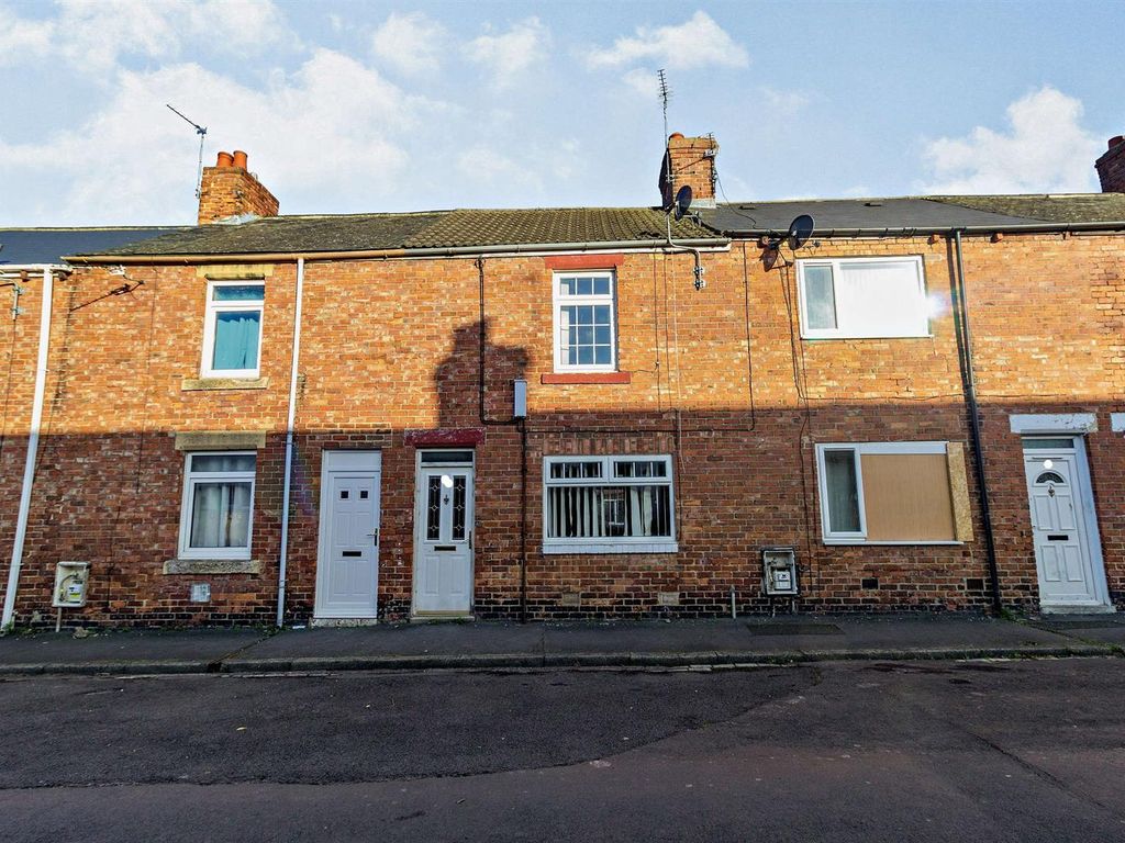 2 bed terraced house for sale in Queen Street, Grange Villa, Chester Le