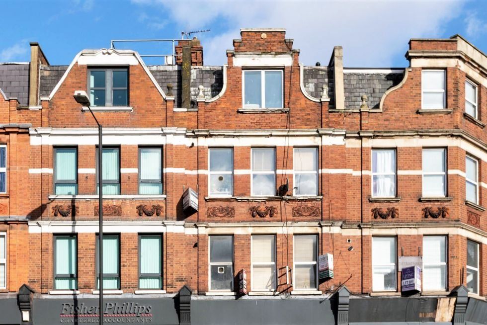 Studio to rent in Finchley Road, London NW3, £1,400 pcm Zoopla