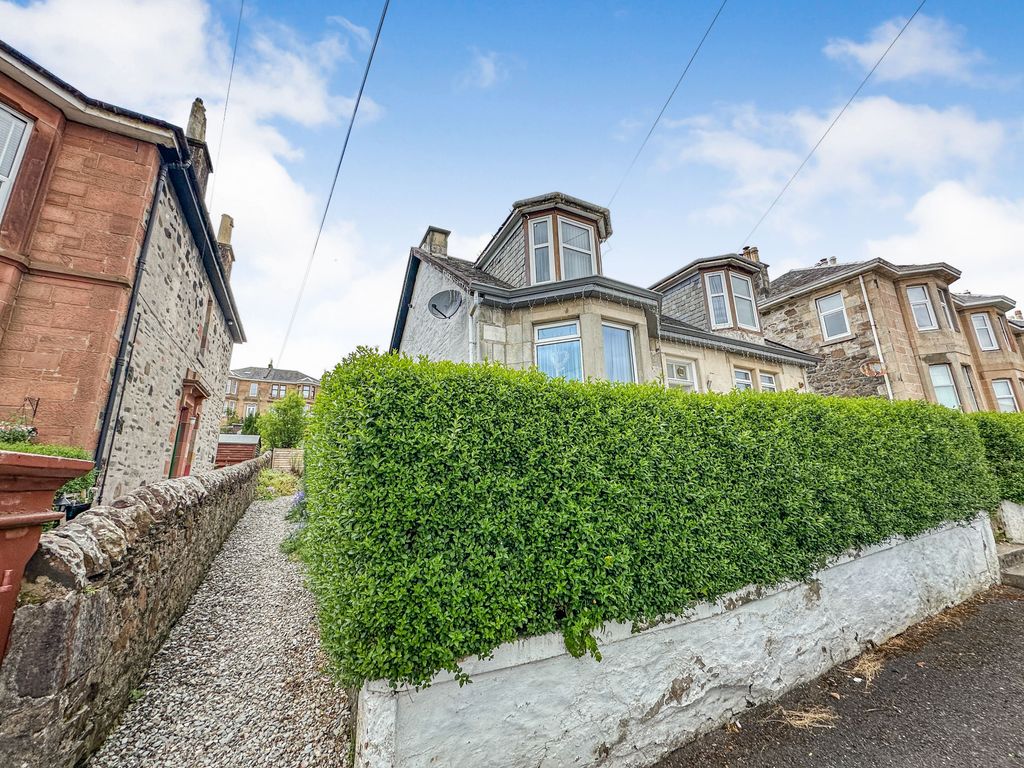 2 bed flat for sale in Bellevue Road, Rothesay, Isle Of Bute PA20, £