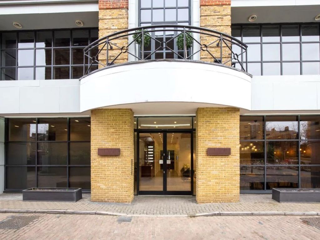 Office to let in Avonmore Road, London W14, £9,000 pa Zoopla