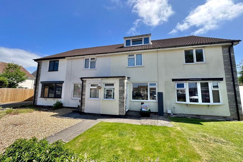 3 bed terraced house for sale in Simons Close, Worle, WestonSuperMare