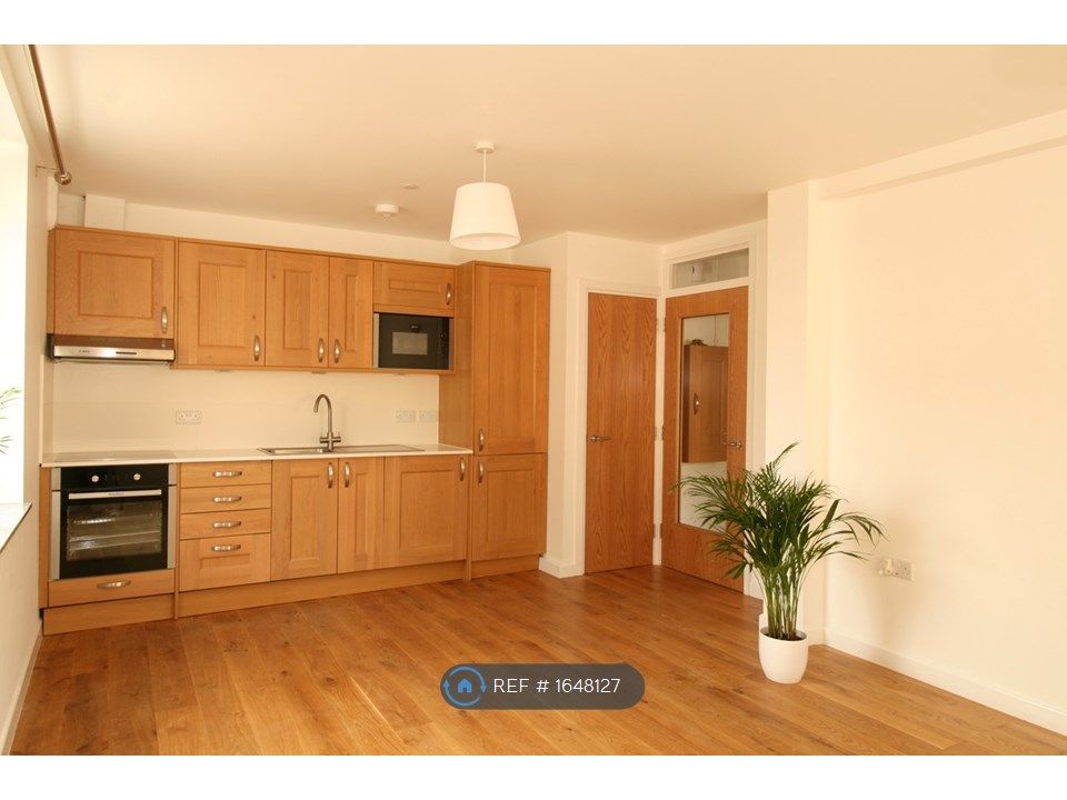 1 bed flat to rent in St. Stephen Martyr, Bournemouth BH2 Zoopla