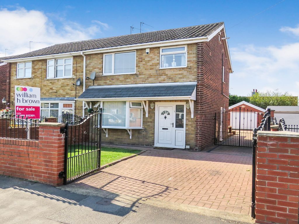 3 bed semidetached house for sale in Arnside Road, Maltby, Rotherham
