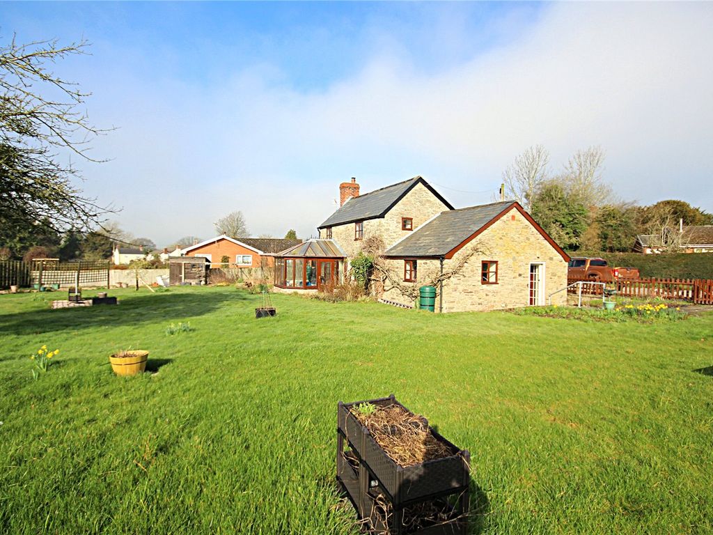 3 bed detached house for sale in Almeley, Hereford HR3 Zoopla