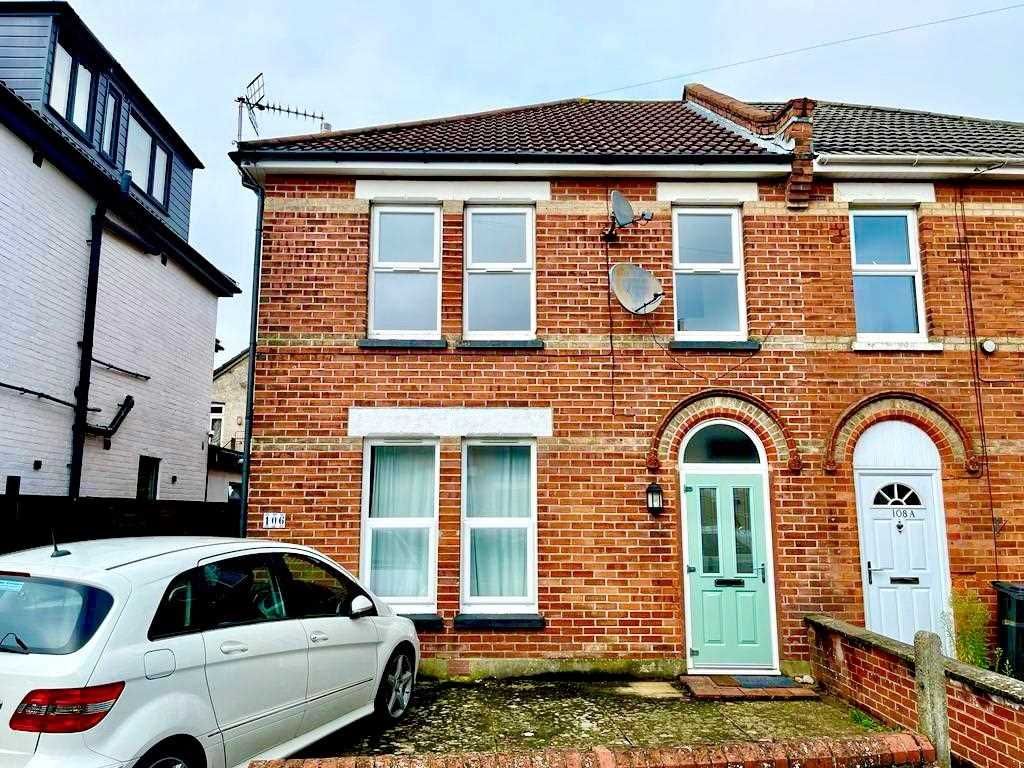 1 bed flat for sale in Markham Road, Charminster, Bournemouth BH9, £