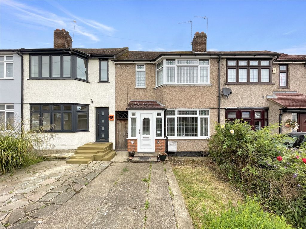 2 bed terraced house for sale in Radnor Avenue, Welling, Kent DA16, £