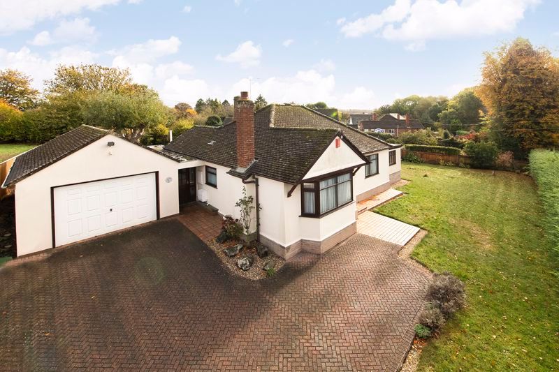 2 bed detached bungalow for sale in The Avenue, Kennington, Oxford OX1