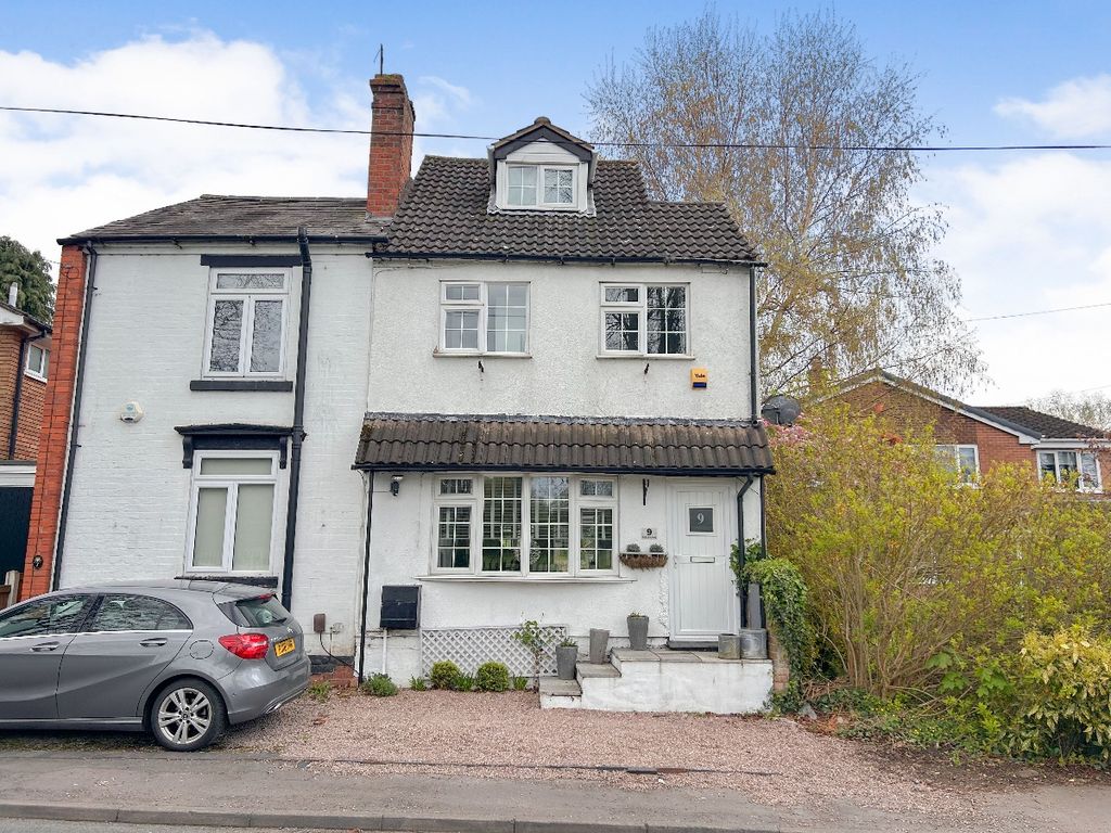 3 bed semidetached house for sale in Bells Lane, Wordsley, Stourbridge