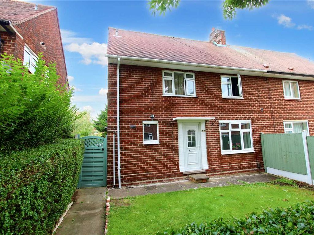 3 bed semidetached house to rent in Chewton Street, Eastwood