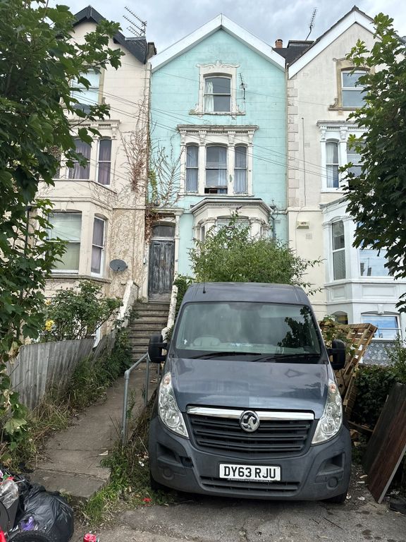 6 bed terraced house to rent in Ashley Road, Montpelier, Bristol BS6