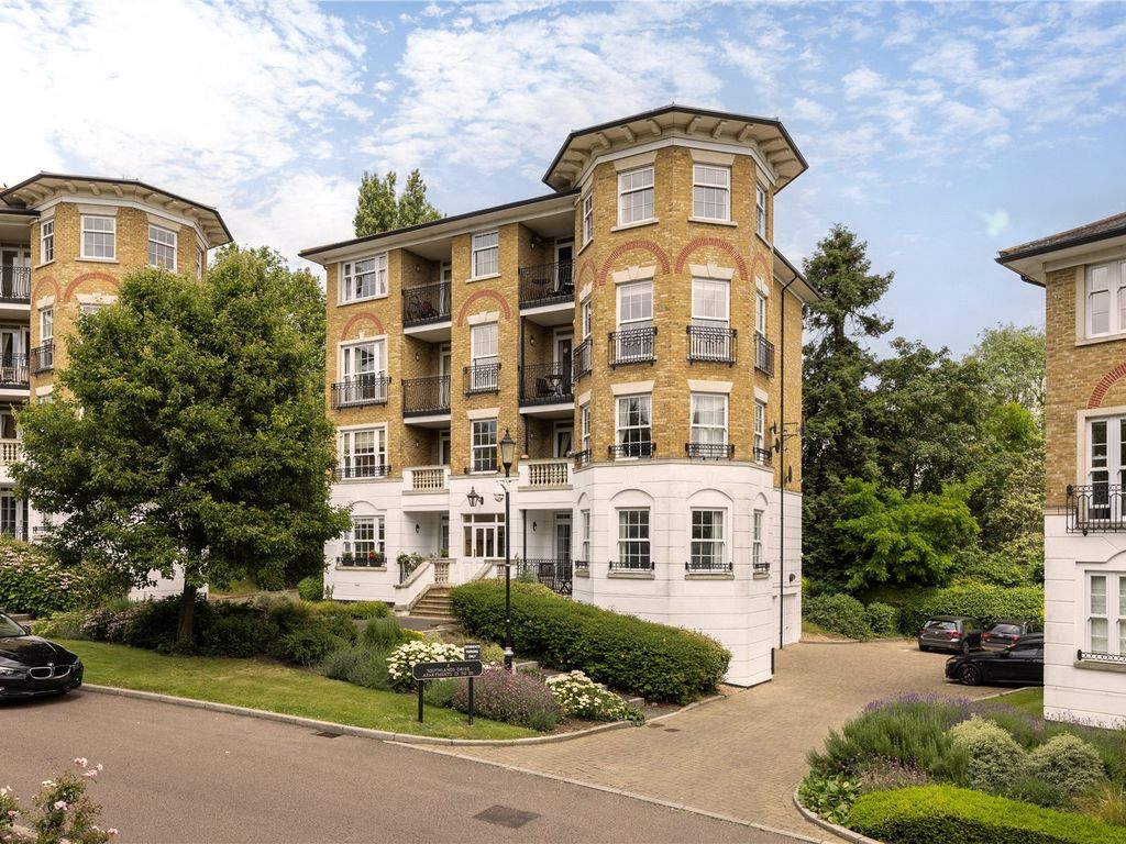 2 bed flat for sale in Southlands Drive, Wimbledon, London SW19, £