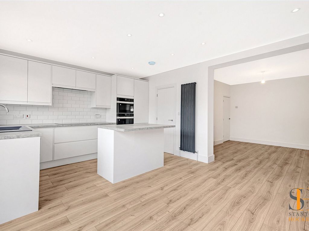 3 bed semidetached house for sale in Clydesdale Road, Hornchurch RM11, £500,000 Zoopla