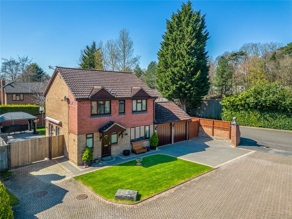 4 bed detached house for sale in Badgers Copse, Camberley, Surrey GU15 Zoopla