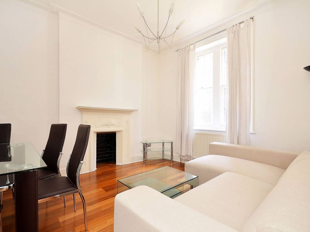 2 bed flat to rent in Vauxhall Bridge Road, Westminster, London SW1V, £