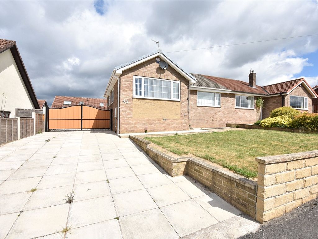 2 bed bungalow for sale in Templegate Road, Leeds, West Yorkshire LS15