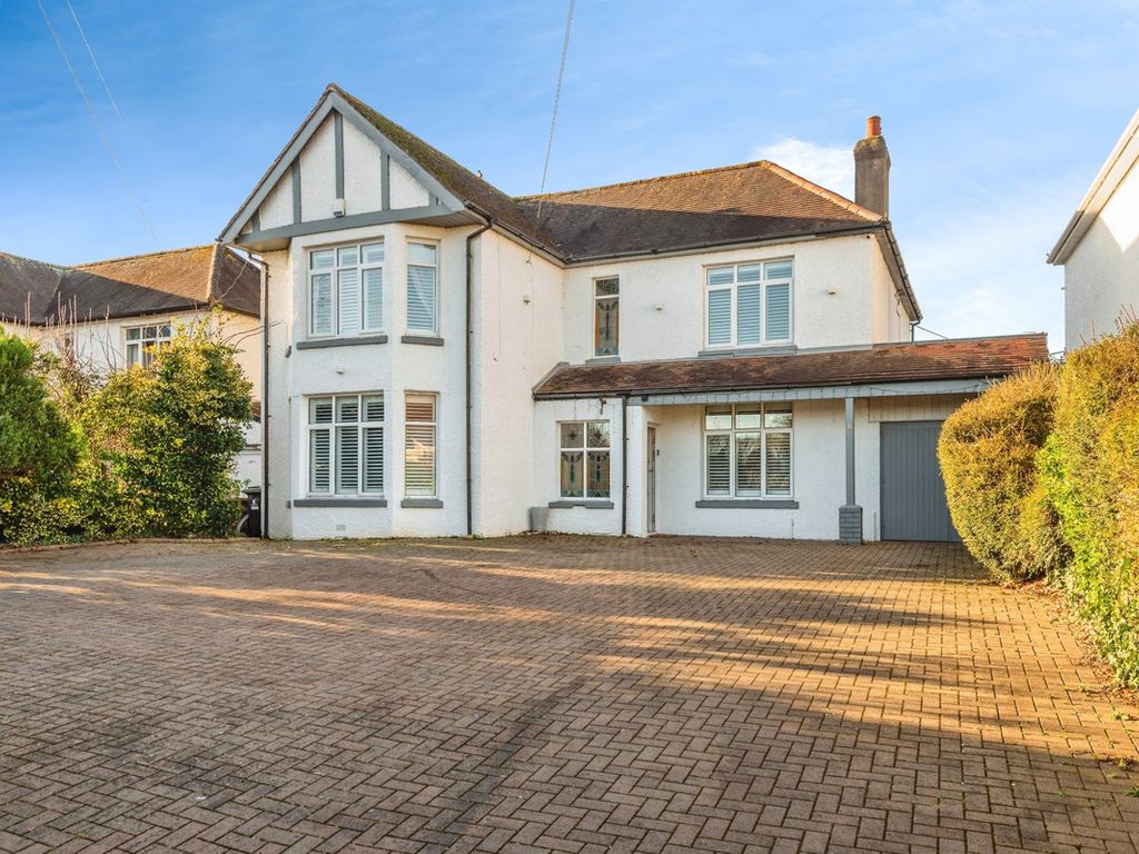 4 bed detached house for sale in Newport Road, Chepstow, 5 NP16, £