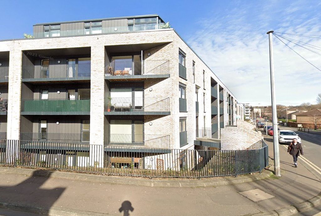 2 bed flat to rent in Brunswick Road, Edinburgh EH7, £1,695 pcm Zoopla