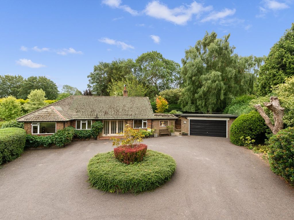 4 bed bungalow for sale in Sandhurst Lane, BexhillOnSea TN39, £