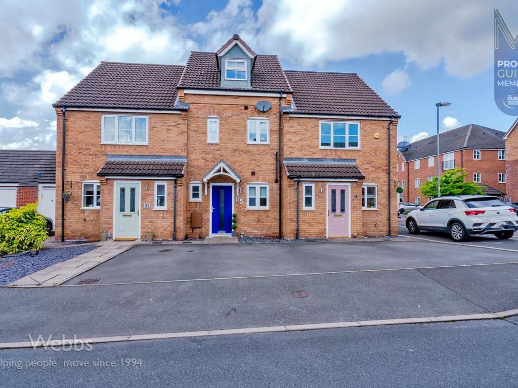 3 bed town house for sale in Close, Churchbridge, Cannock WS11