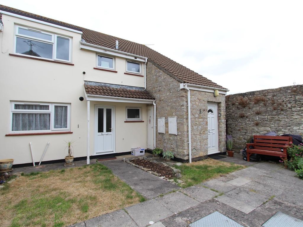 2 bed flat to rent in 8 St Marks Close, Keynsham, Bristol BS31, £995