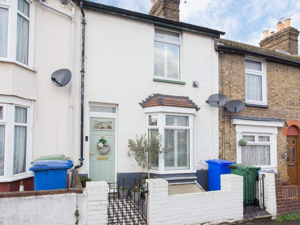 2 bed terraced house for sale in St. Marys Road, Faversham ME13 Zoopla
