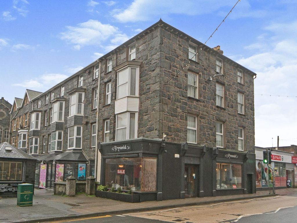 4 bed flat for sale in Beach Road, Barmouth LL42 Zoopla