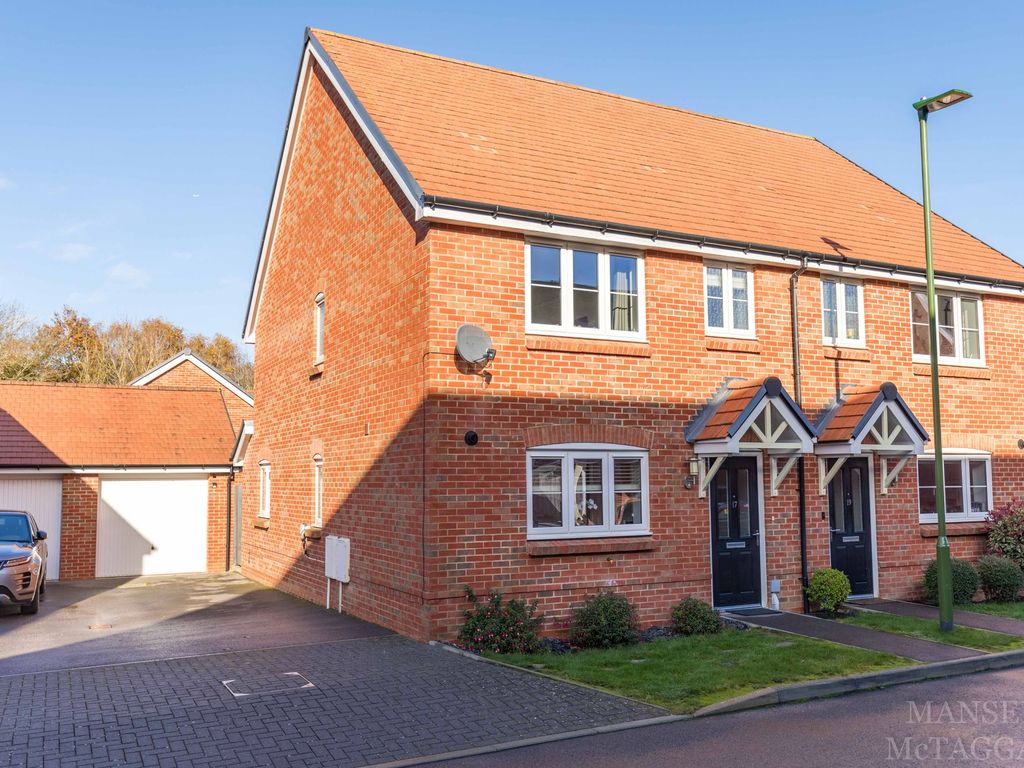 3 bed semidetached house for sale in Acorn Avenue, Crawley Down RH10
