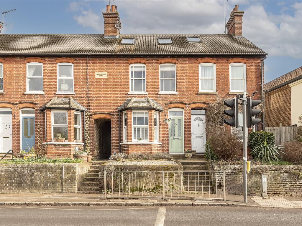 3 bed terraced house for sale in Lower Luton Road, Harpenden AL5 Zoopla