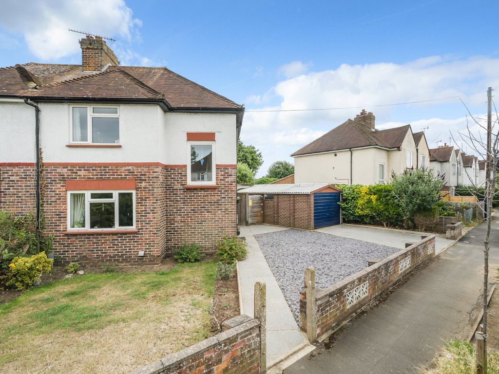 3 bed semidetached house for sale in Byfleet, Surrey KT14 Zoopla