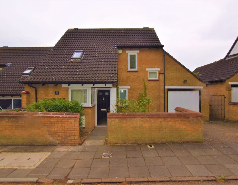 3 bed detached house for sale in Tolcarne Avenue, Fishermead, Milton