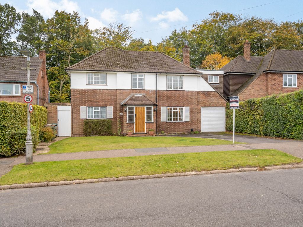 4 bed detached house for sale in Blacketts Wood Drive, Chorleywood WD3