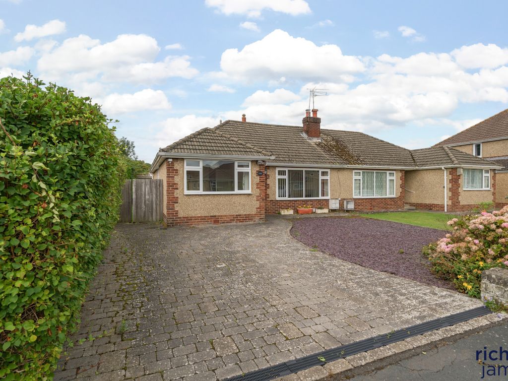 2 bed semidetached bungalow for sale in Monmouth Close, Lawn, Swindon