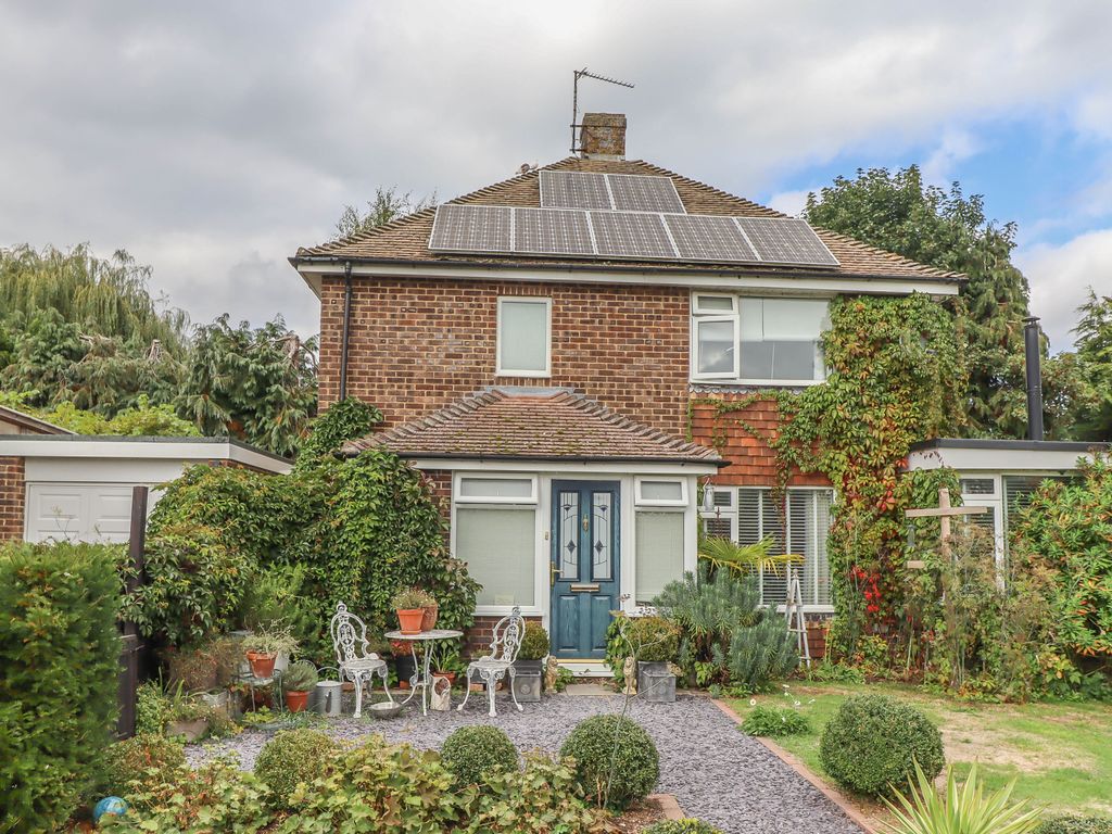 3 bed detached house for sale in Goodworth Clatford, Andover, Hampshire