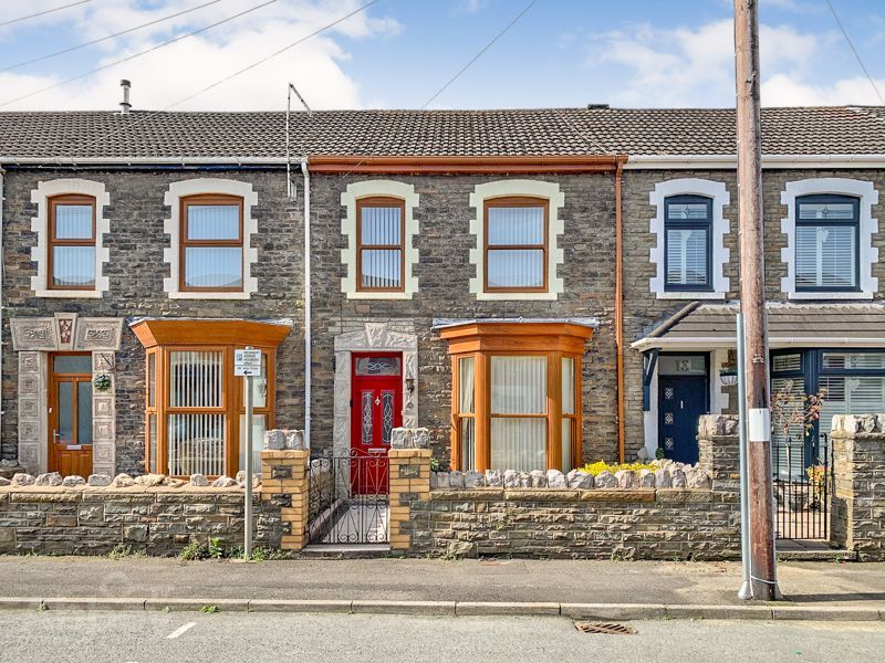 3 bed town house for sale in Hibbert Road, Neath SA11, £179,999 Zoopla