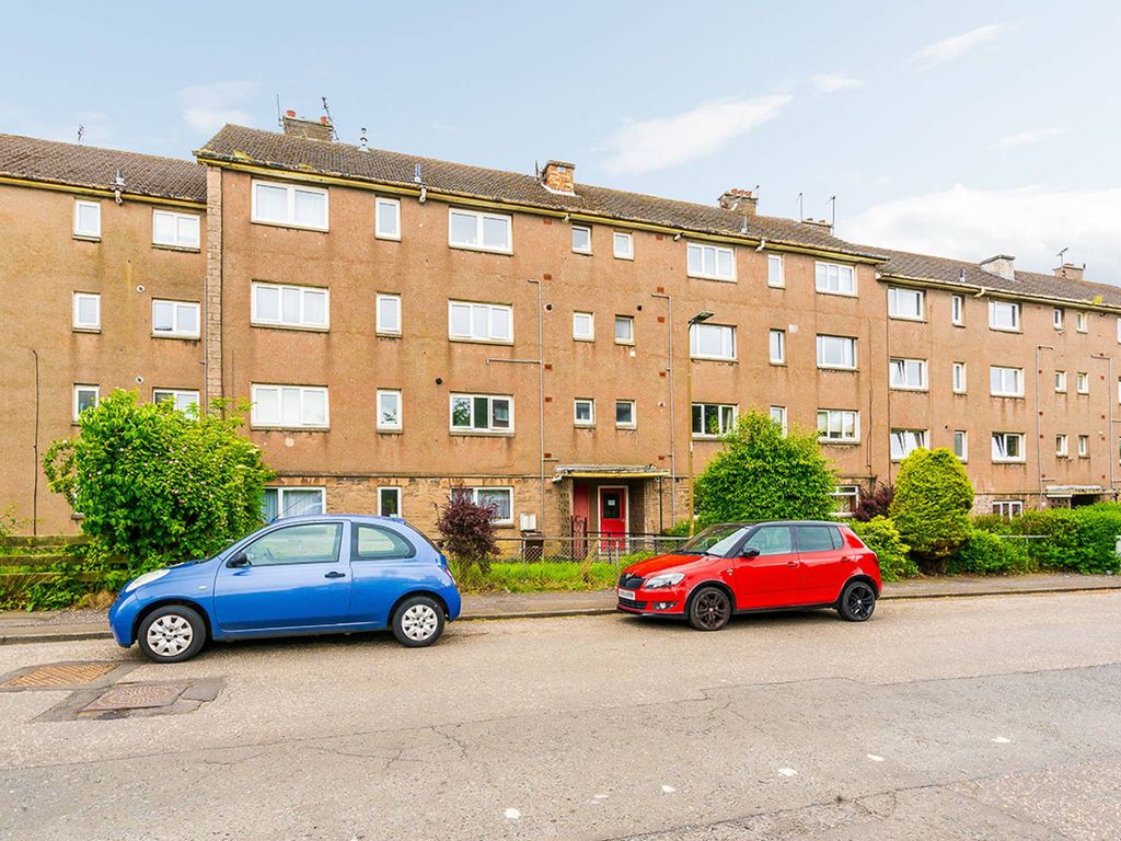 2 bed flat for sale in Alan Breck Gardens, Clermiston, Edinburgh EH4