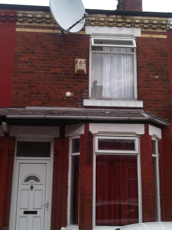 3 bed terraced house to rent in Arnside Street, Rusholme, Manchester