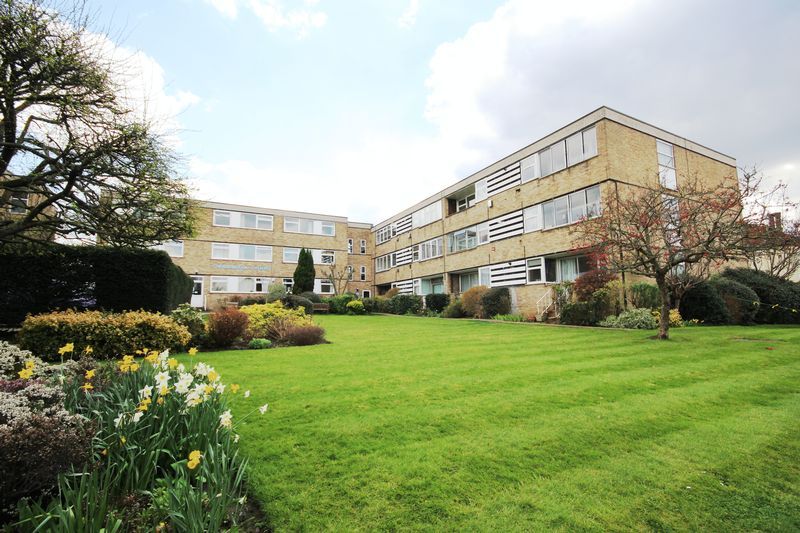 2 bed flat to rent in Wickham Road, Croydon CR0, £1,400 pcm Zoopla