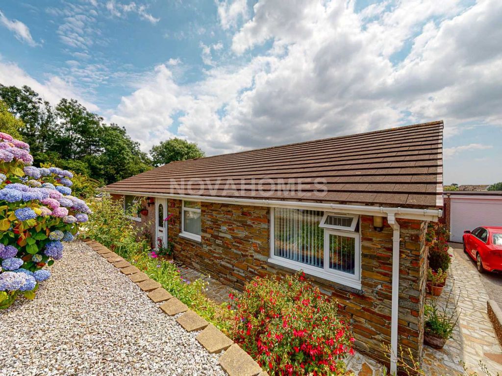 Rothbury Gardens, Thornbury PL6  
