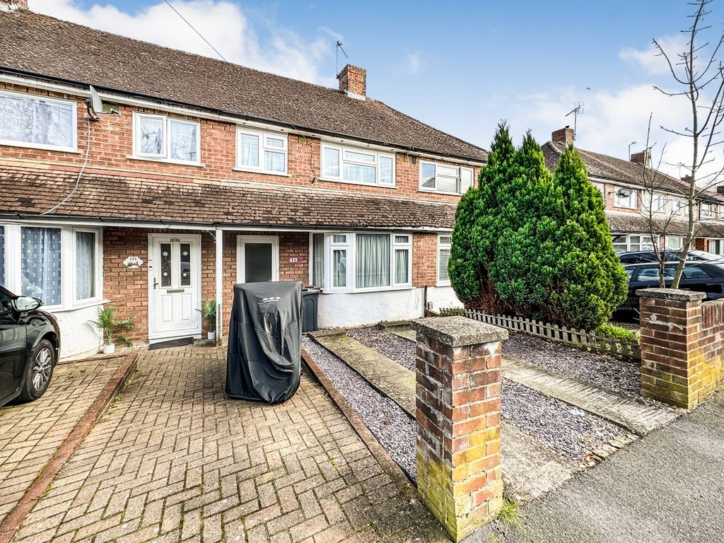 3 bed terraced house for sale in Thirlmere Avenue, Tilehurst, Reading